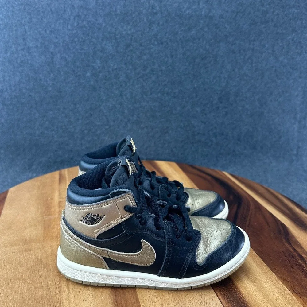 Jordan Air Jordan 1 Retro High OG (TD) Black/Gold Toddler 10C Leather FD1413-071